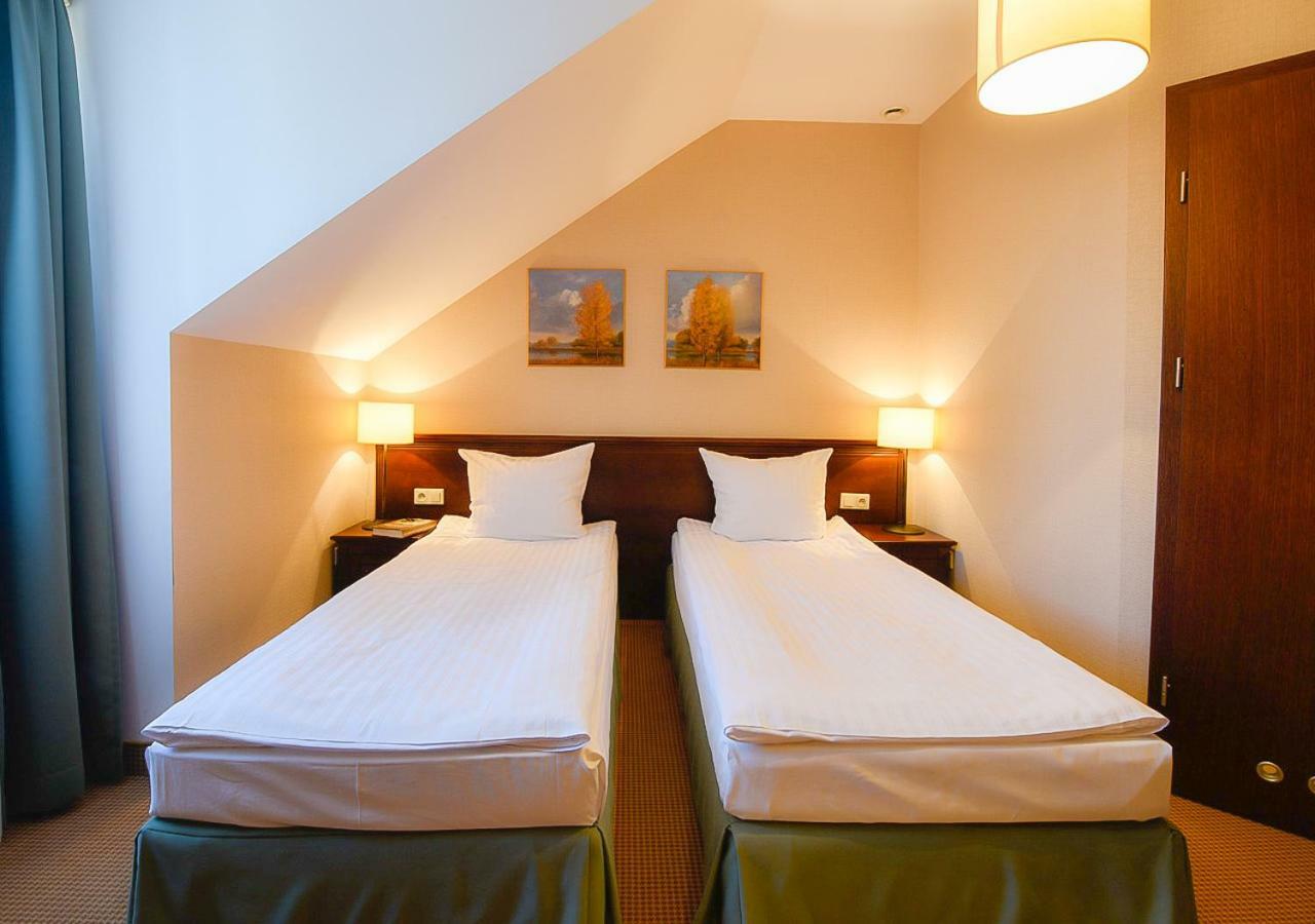 צ'חנוביץ Hotel Nowodwory מראה חיצוני תמונה